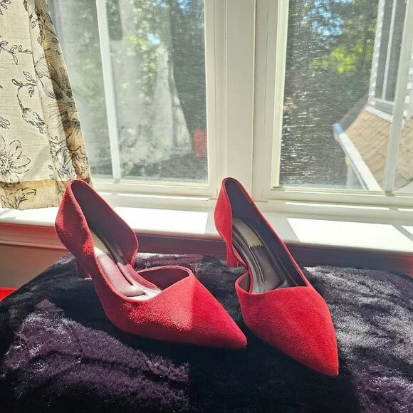 NWOT Franco Sarto Tana Suede Red Heels - Size 9.5 - Picture 7 of 14